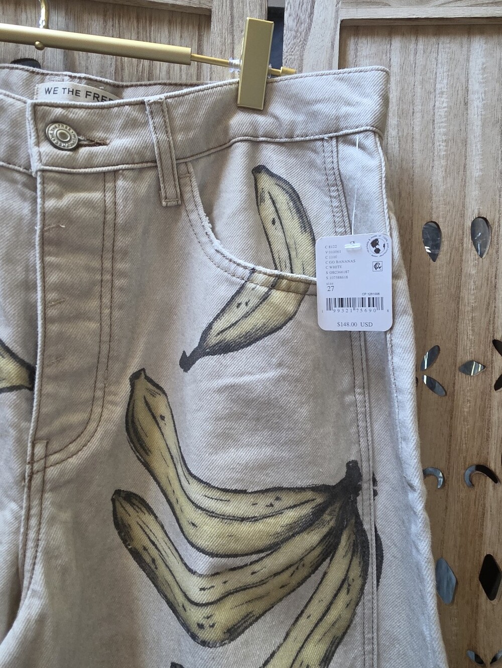NWT We The Free Printed Good Luck Barrel Jeans in Go Bananas - Picture 7 of 15